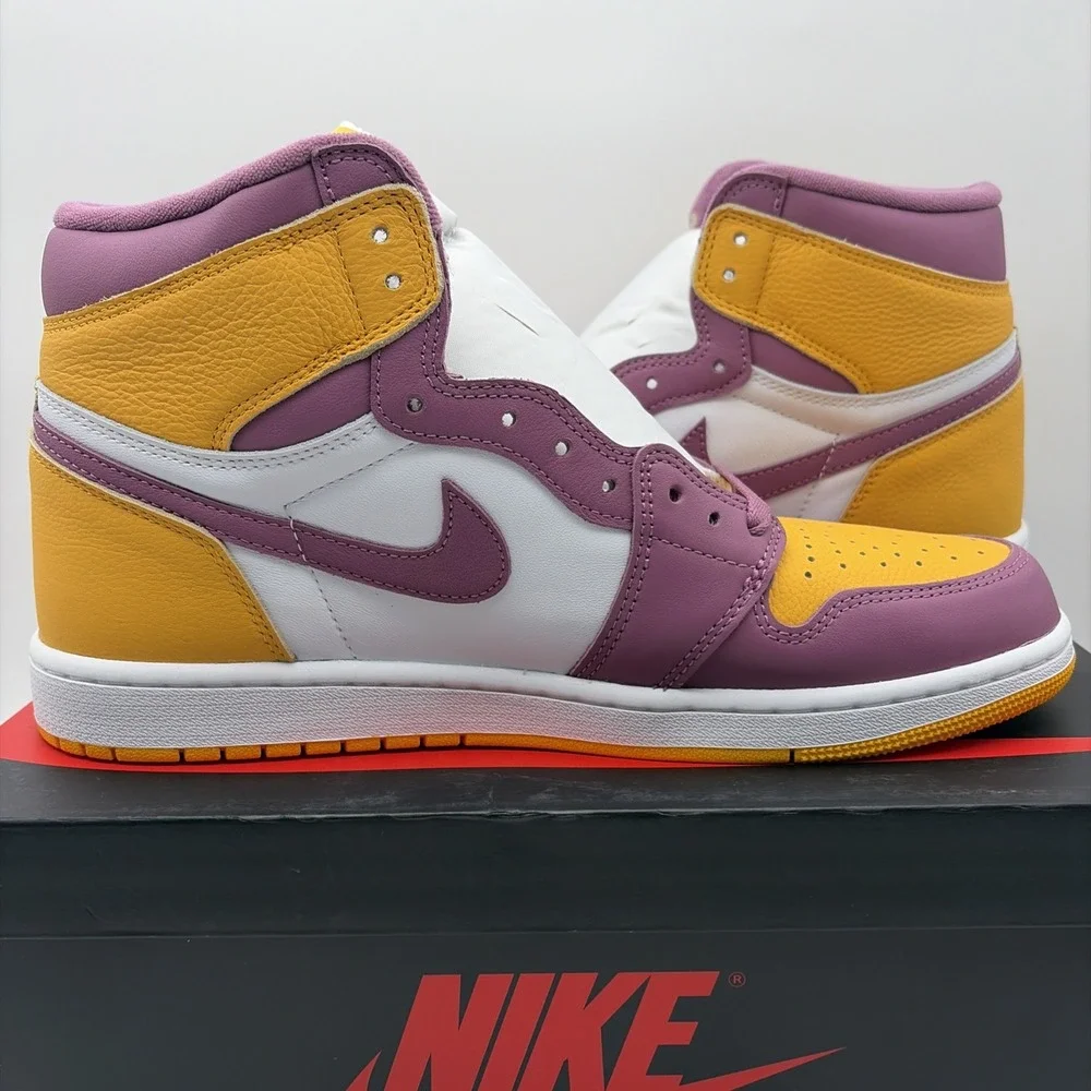 Jordan 1 Retro High OG Brotherhood 2022 Mens Sneakers 555088-706 Size 11.5